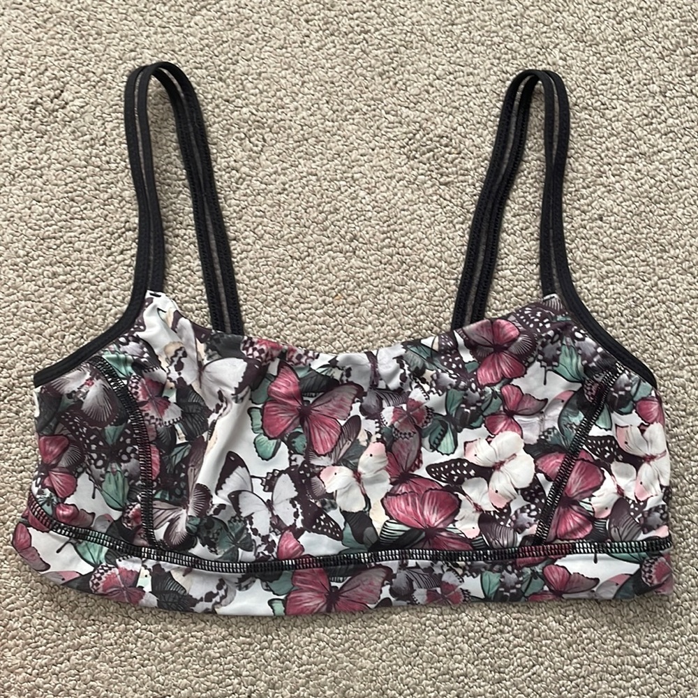 lulu lemon sports bra